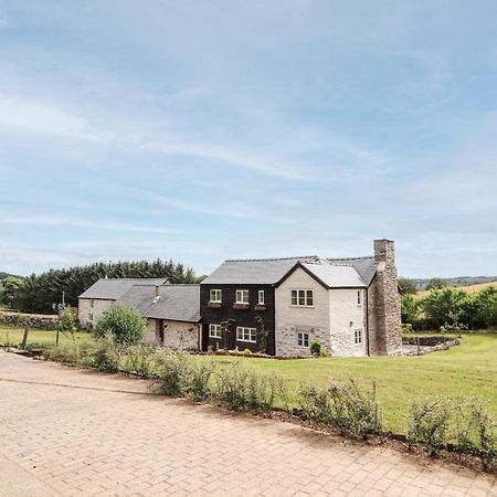 Pant Dafydd Goch Villa Glyn Ceiriog Exterior photo
