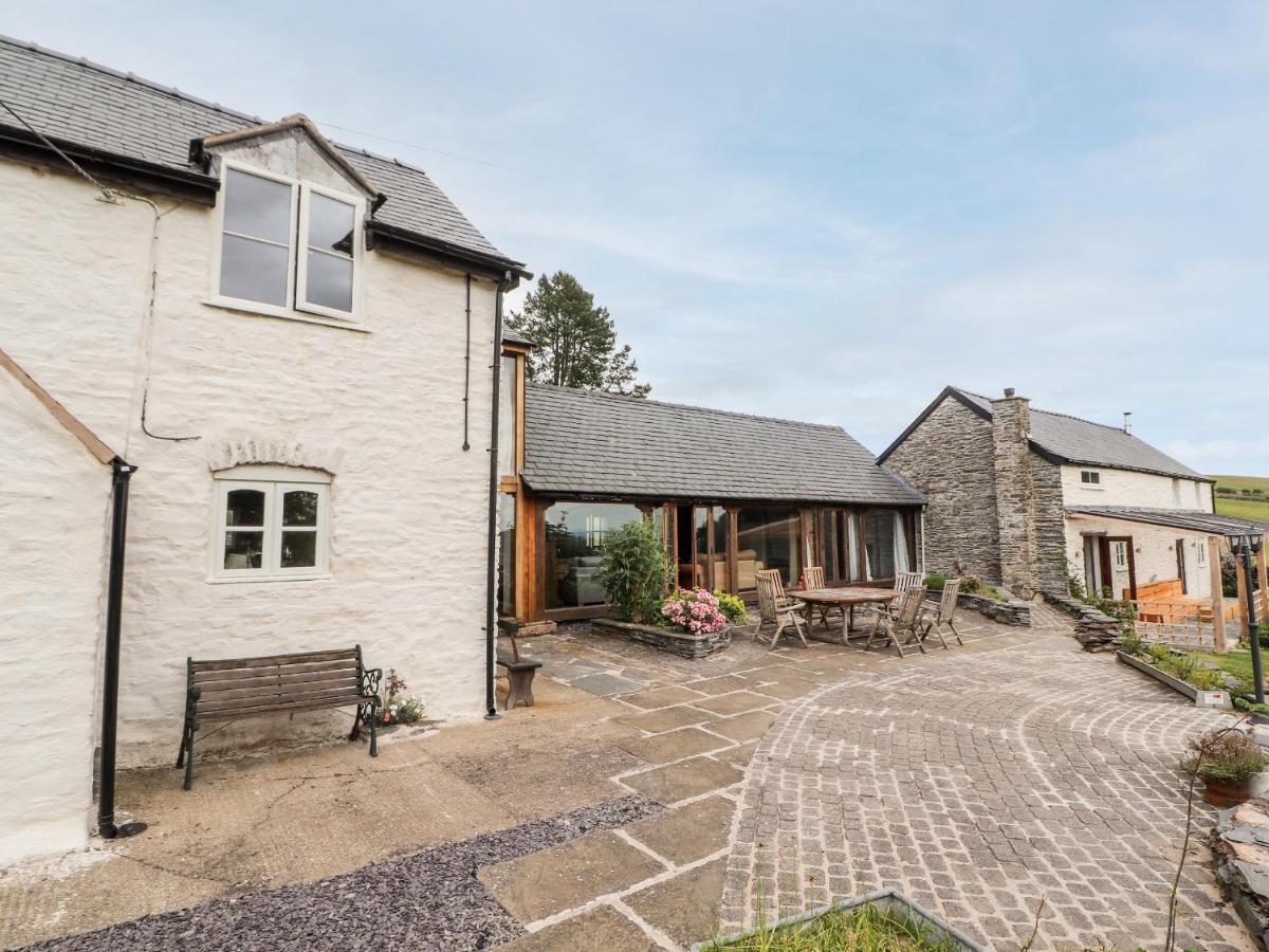 Pant Dafydd Goch Villa Glyn Ceiriog Exterior photo